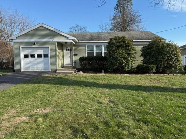 2BR 1BA South Colonie Schools - 2BR 1BA South Colonie Schools