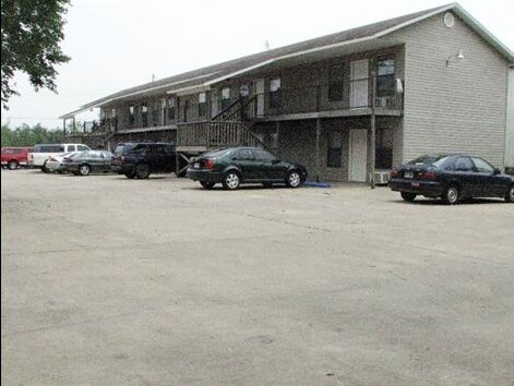 Primary Photo - 1706 Powell St