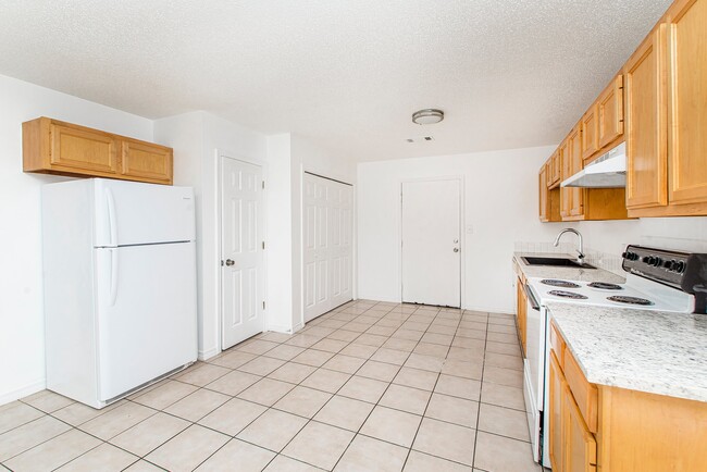 Photo - 12420 Jackson Dr Unit 12420 B