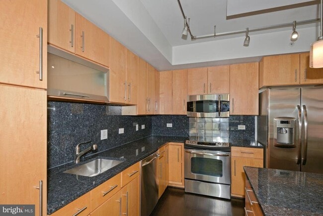 Photo - 1025 1st St SE Unit 804