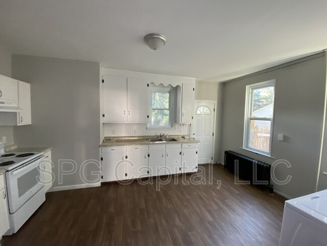 Photo - 413 N Pitt St