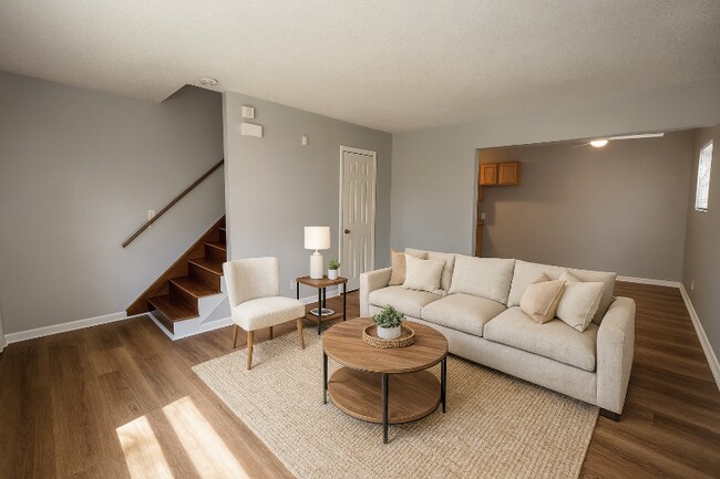 Photo - 1719 W Bancroft St Townhome