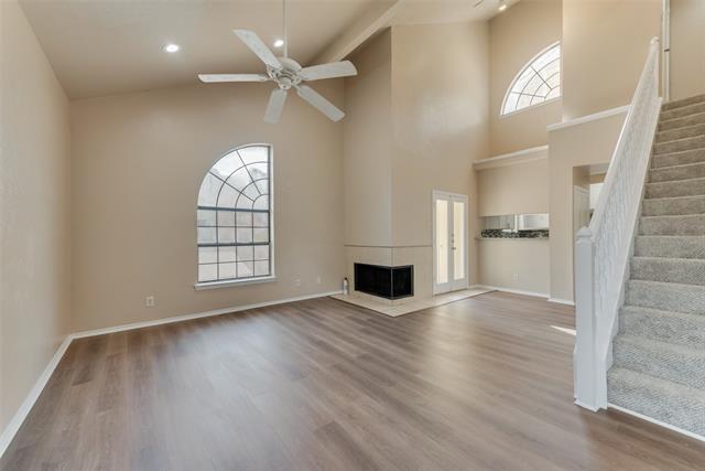 Photo - 4422 Point Blvd Unidad 210c Rental