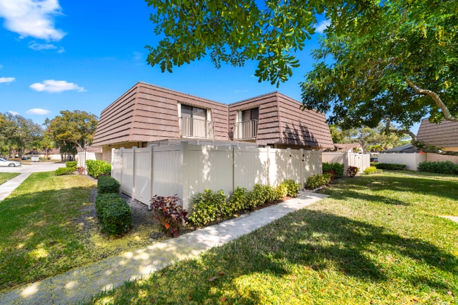 Building Photo - 7507 75th Way