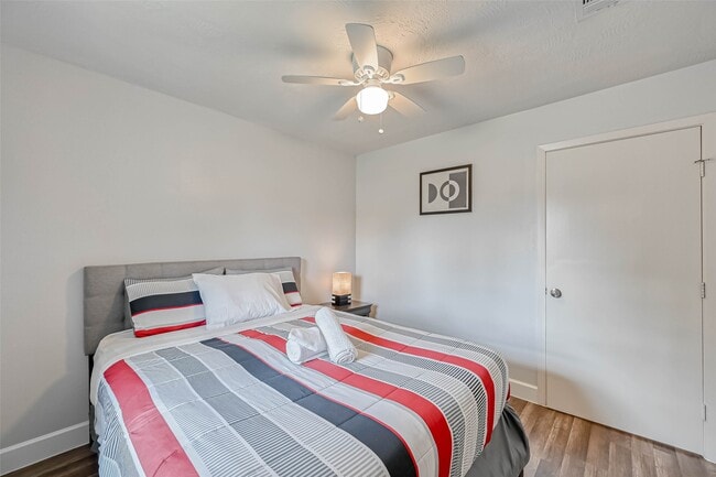 Building Photo - 11618 Corona Ln