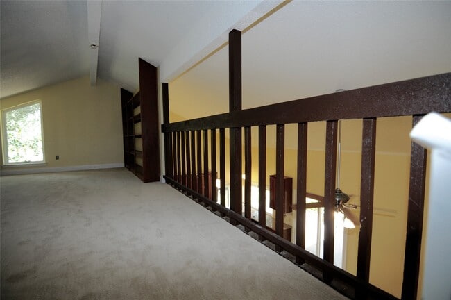 Photo - 1903 Brushy Creek Dr