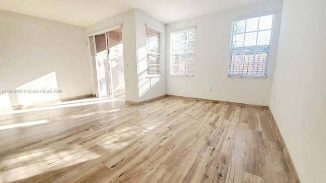 Photo - 265 Las Brisas Cir