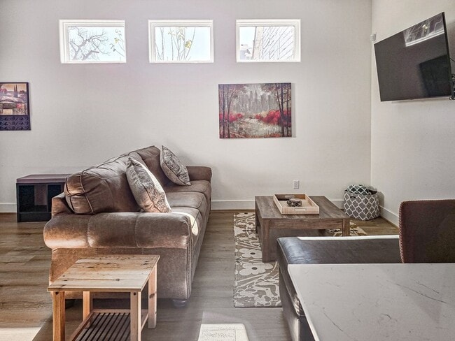 Photo - 203 Danna Ln Unit D