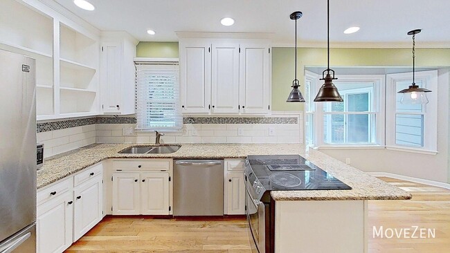Photo - 1407 Hall Blvd