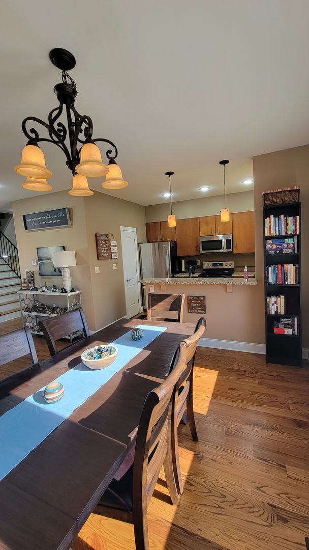 Photo - Check out this amazing Downtown Condo!!