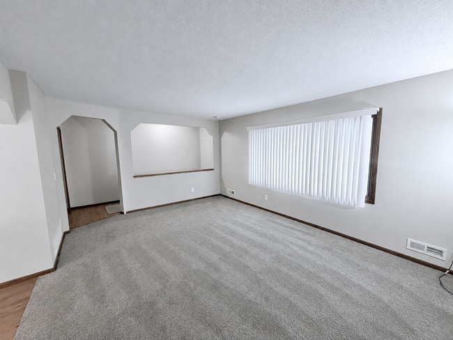 8820-8822 Griggs Ave