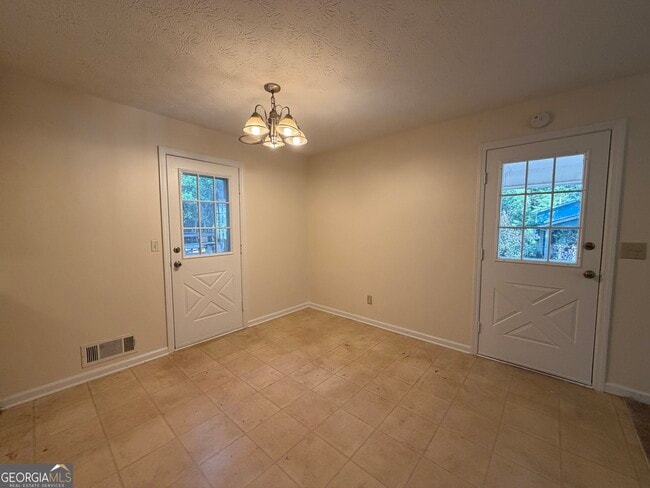 Photo - 734 Marthas Dr