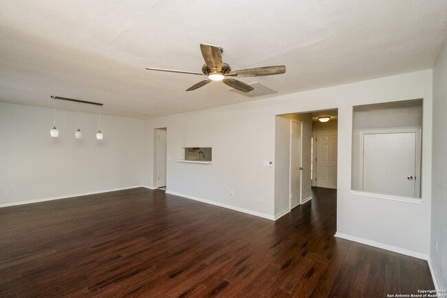 Photo - 5806 Elk Lake Dr