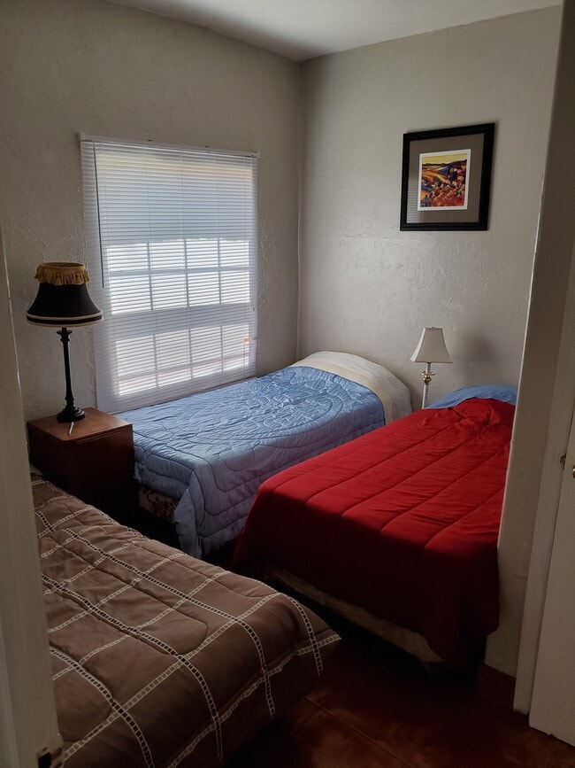 Photo - 613 El Prado Unidad A