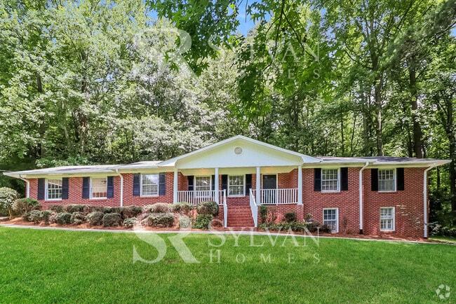 Building Photo - The Lifestyle You Deserve. Rental