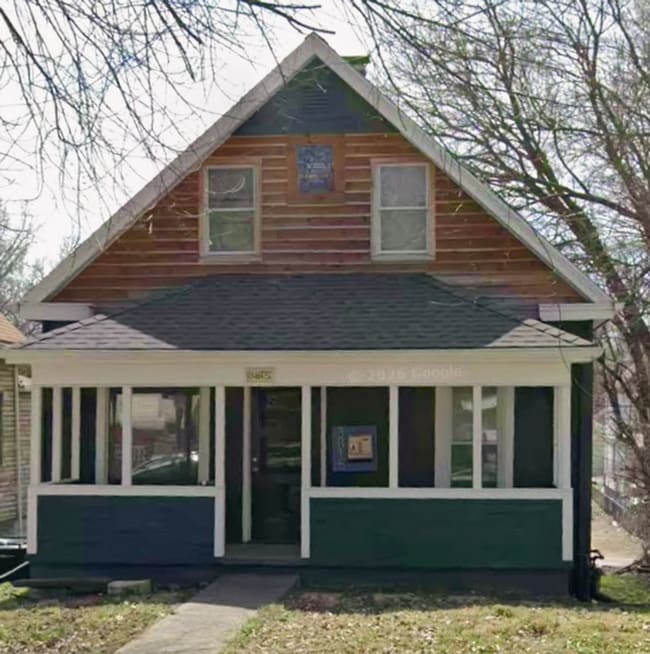 Building Photo - Updated 2-bedroom, 2-story home in the heart of Kansas City!