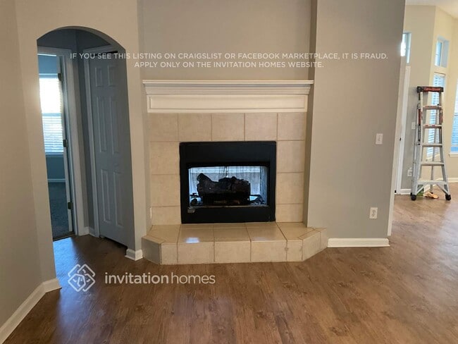 Photo - 14091 Summer Breeze Dr E