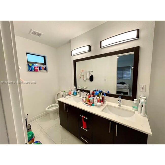 Photo - 2957 NW 45th St