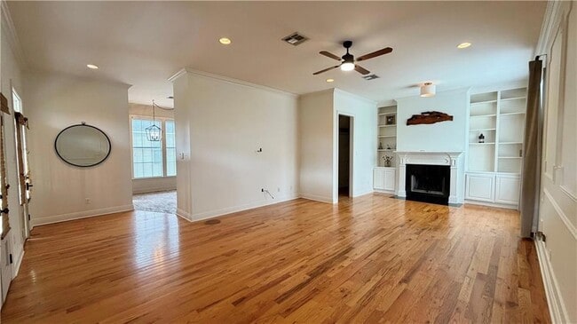 Photo - 18123 Cusachs Dr