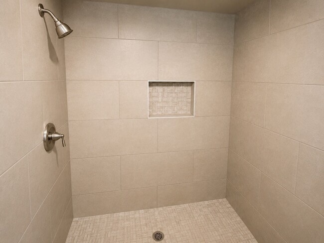 Photo - 7607 Salge Dr