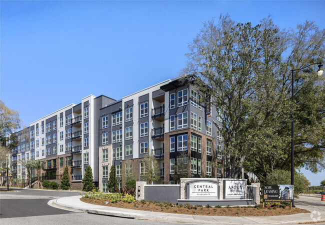 Building Photo - The Aston at Uptown Rental
