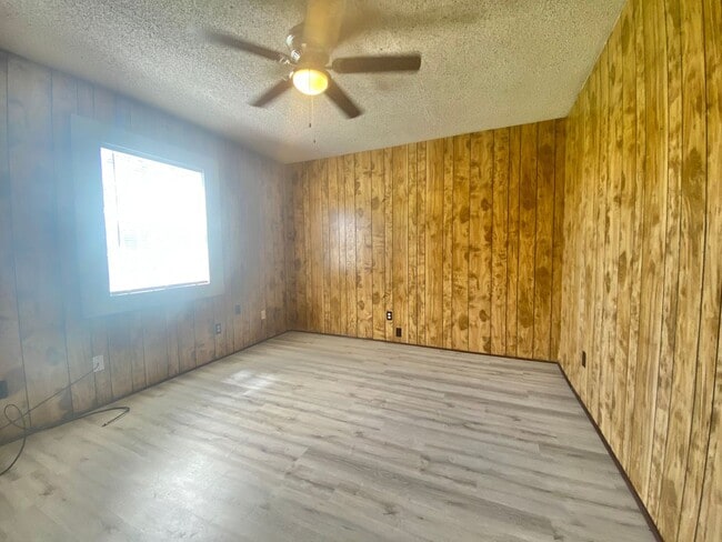 Photo - 5701 45th St Unit B