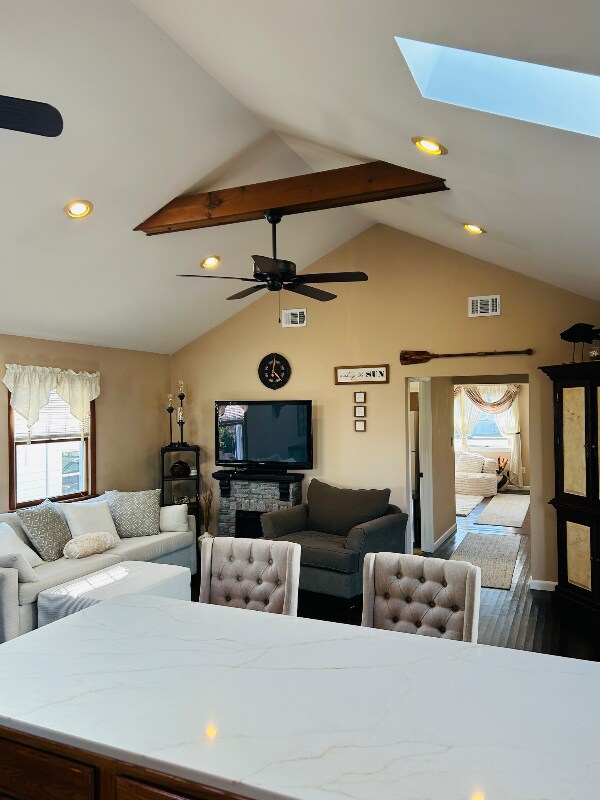 Photo - 95 S Ward Ave