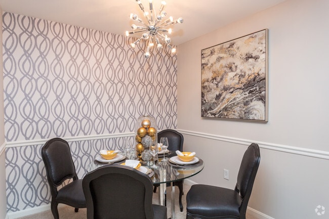 Photo - Ellington Metro West