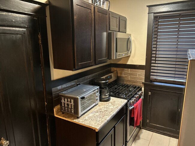 Photo - 3764 Dunnica Ave Unidad A 3764 Dunnica Ave