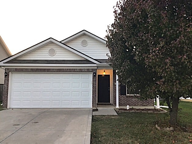 Building Photo - 784 Aerostar Court