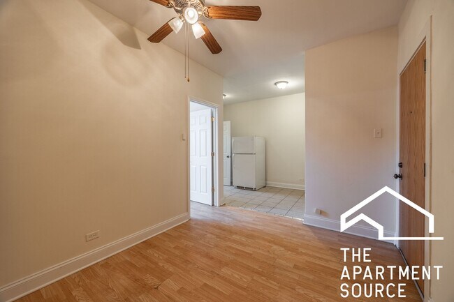 Photo - 4851 N Damen Ave Unit 203
