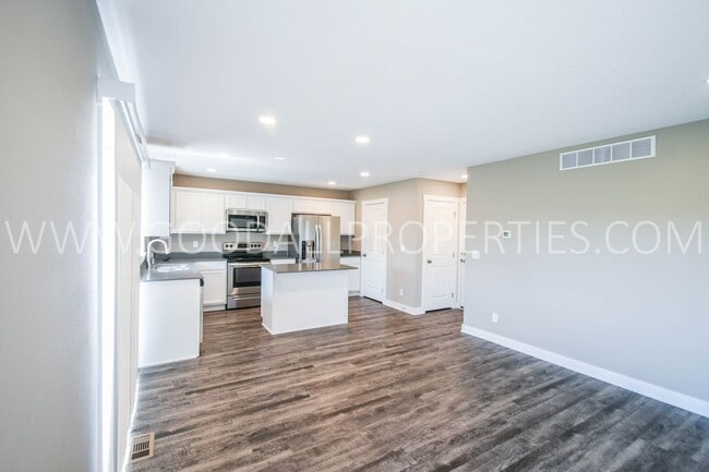 Photo - 1007 Warren St