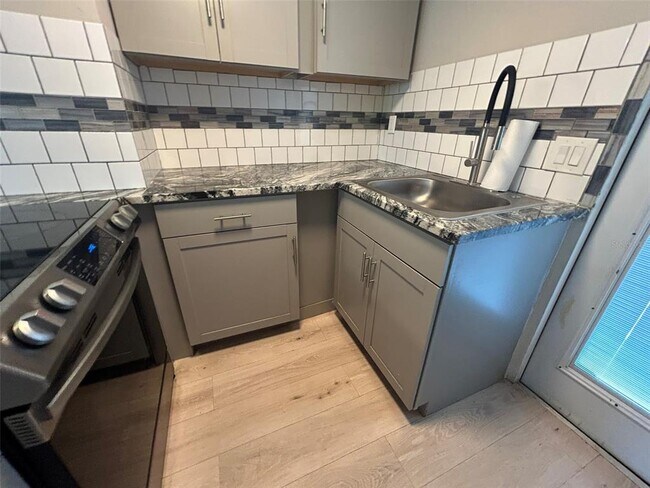 Photo - 626 29th Ave S