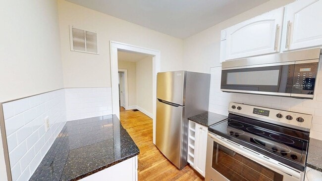 Photo - 210 Olentangy St