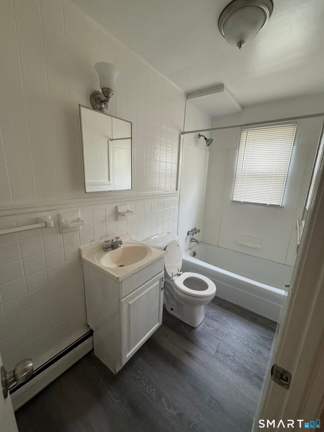 Photo - 68 Warner St Unit B2