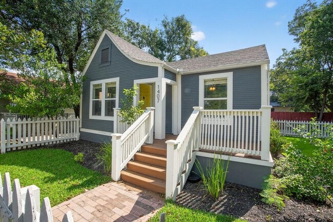Photo - 1407 S Myrtle St Casa