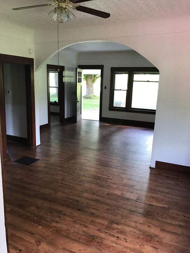 Photo - Charming 3 bed South Spokane Farm House