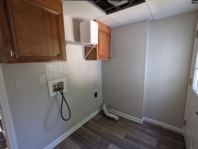 Photo - 1071 Sandy Cir