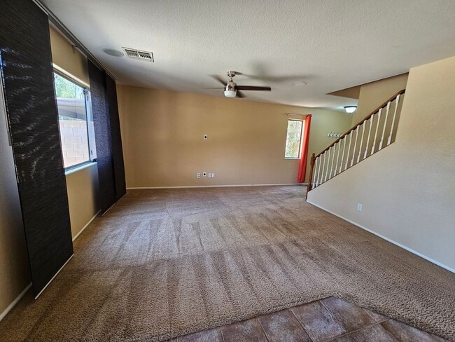 42804 W Sunland Dr