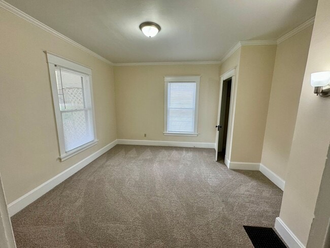 301 Franklin St