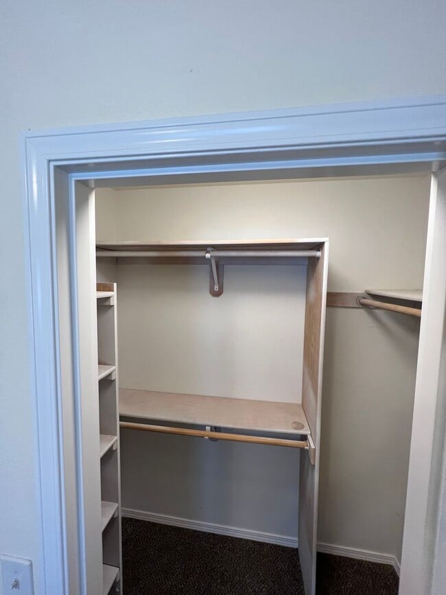 Photo - 3-bedroom 2 1/2 bath duplex in Springfield