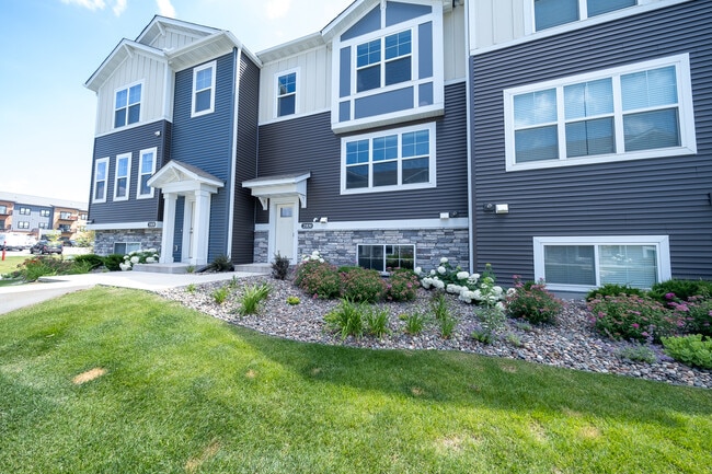 Photo - 21830 136th Wy Townhome