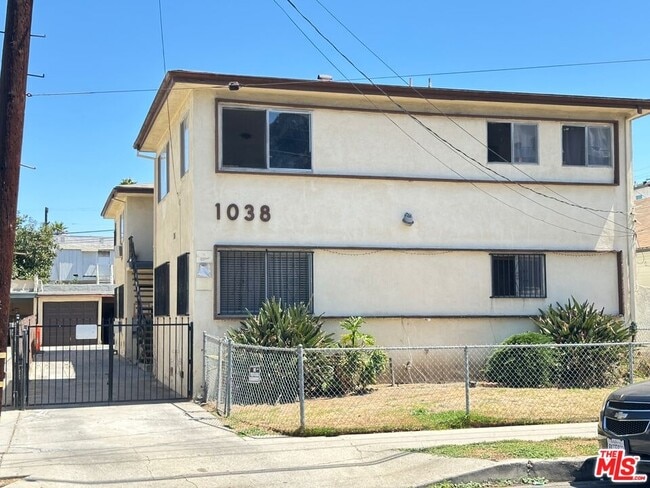 Building Photo - 1038 S Harvard Blvd Unit 4 Rental