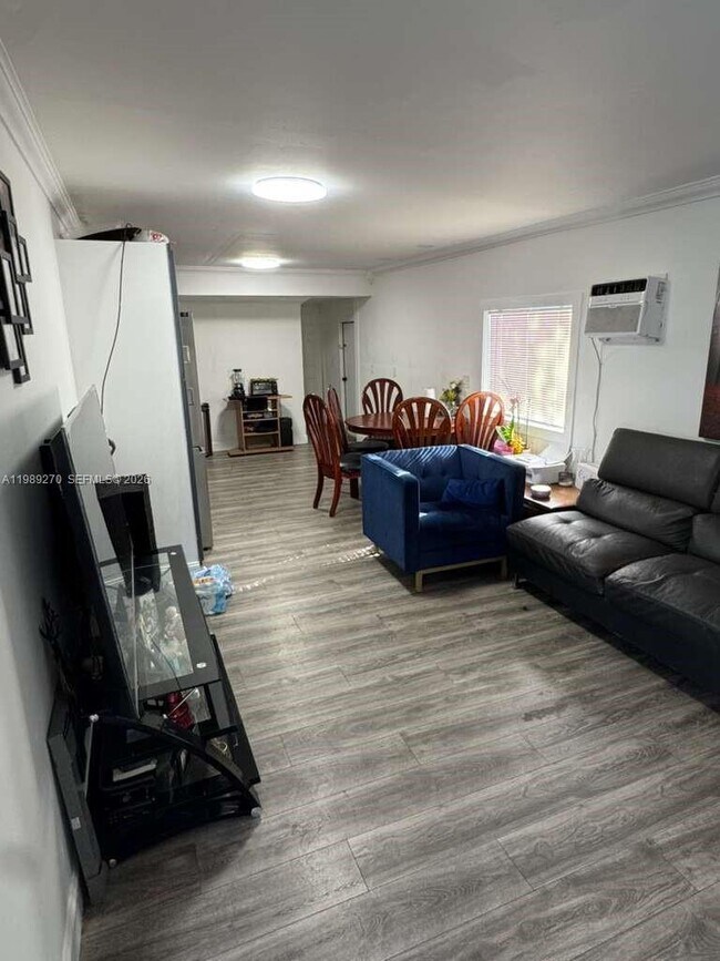 Photo - 13380 SW 9th St