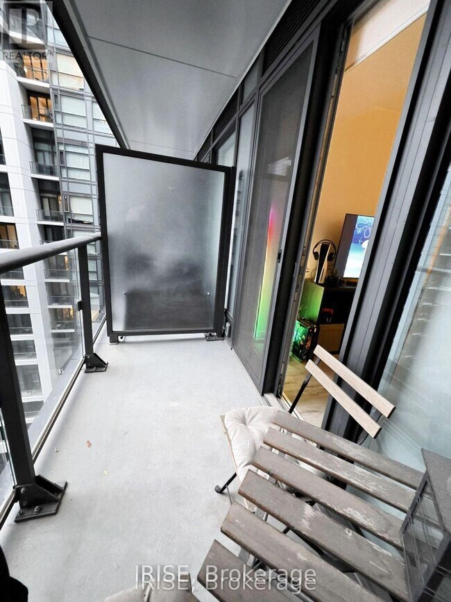 Photo - 70 Princess St Unit 1034