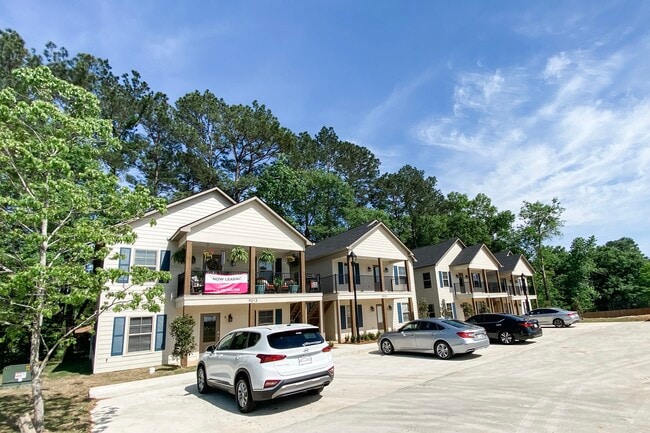 9013 Fox Creek Dr. Unit A - Condo for Rent in Pineville, LA