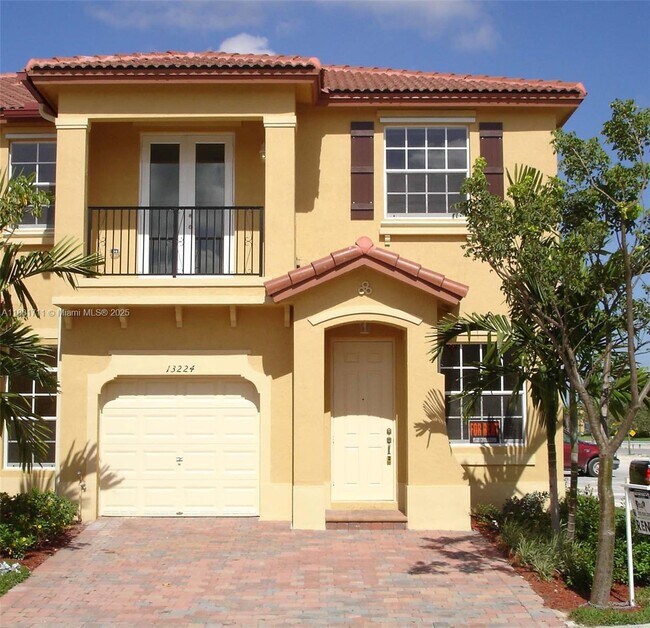 Building Photo - 13224 SW 128th Path Rental