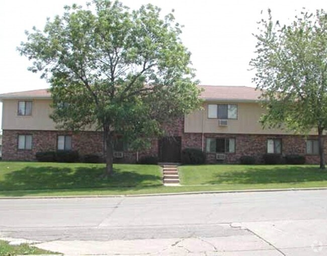 Building Photo - 117-129 Harbet Ave NW Rental