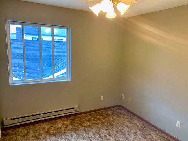 Photo - 1413 Caledonia St Unit 1413