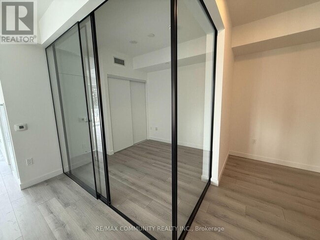 Photo - 1635 Military Trail Unité 207